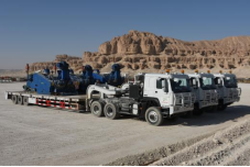 El Tractor de Tracción Total HOWO Ingresóa los Campos Petrolíferos de Arabia Saudí