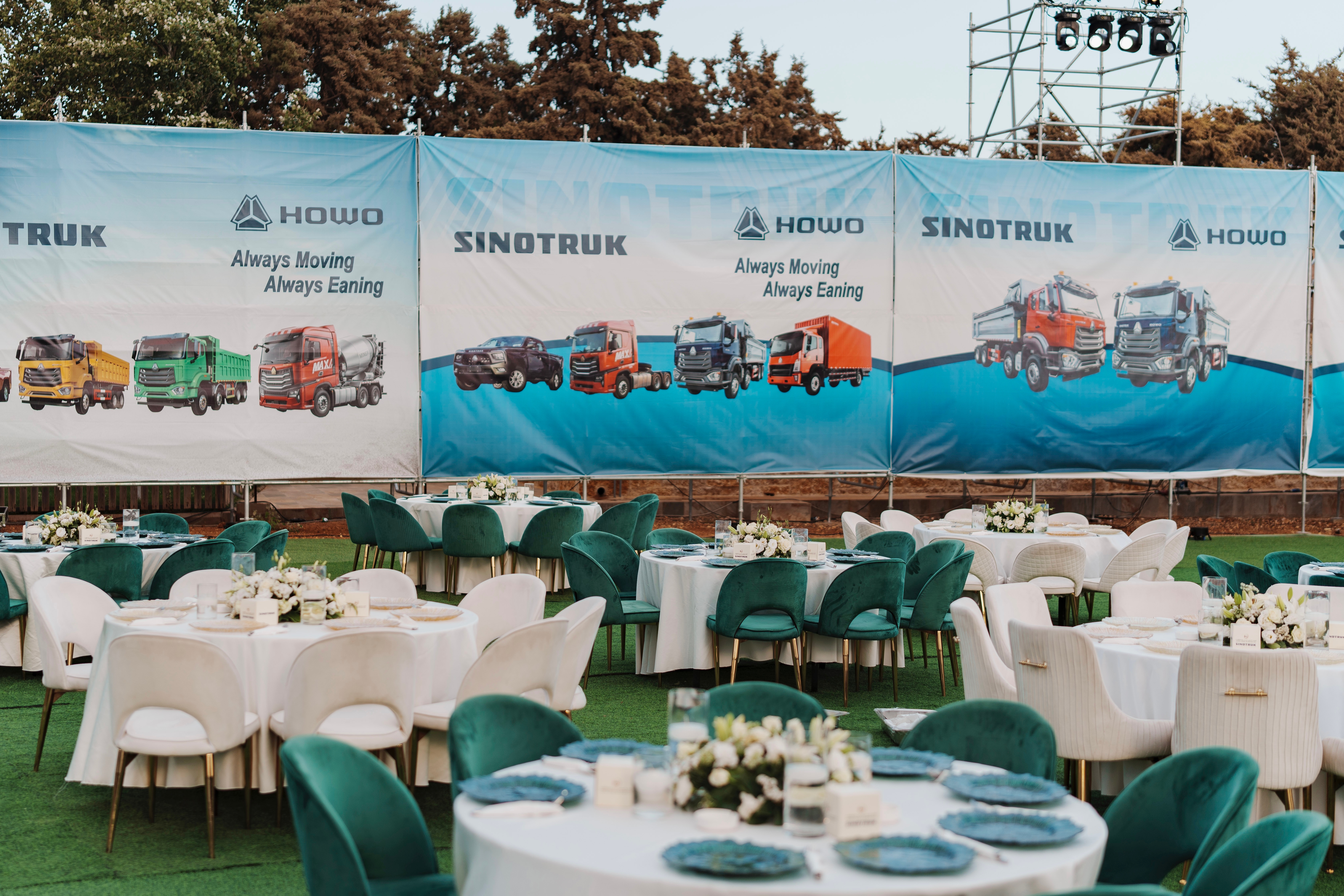 SINOTRUK presenta sus productos HOWO en Jordania
